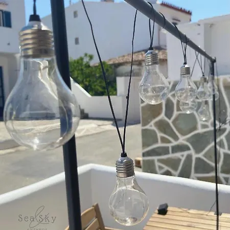 Tatil Evi Sea And Sky - Kythnos. Vintage House Dhriopís